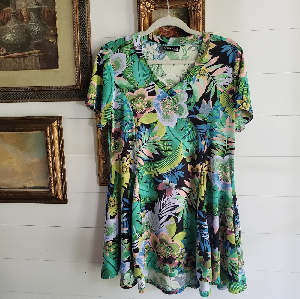 ATITUDES by Renee top, size M, never worn